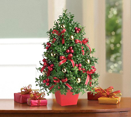 Deck the Halls Tree Bouquet